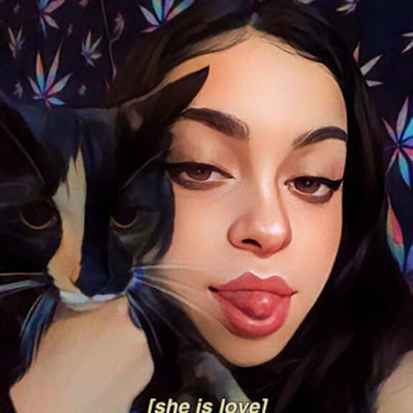 Meet your Posher, Avery - Picture 1 of 1